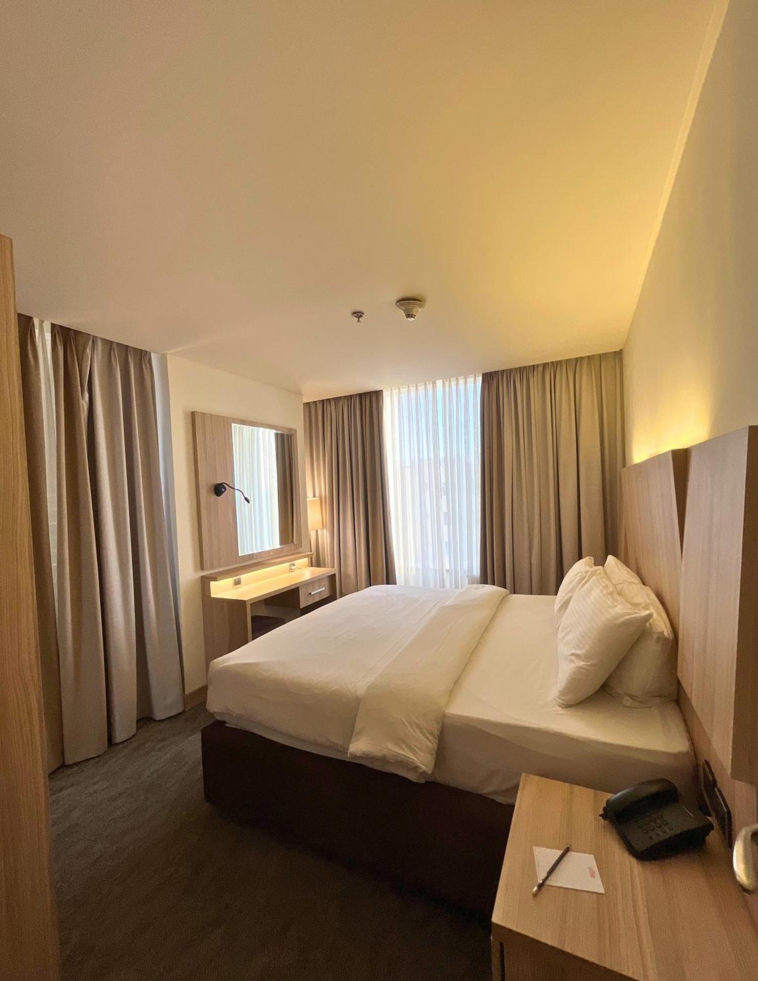 La Casa Hotel Amman By Fhm Buitenkant foto
